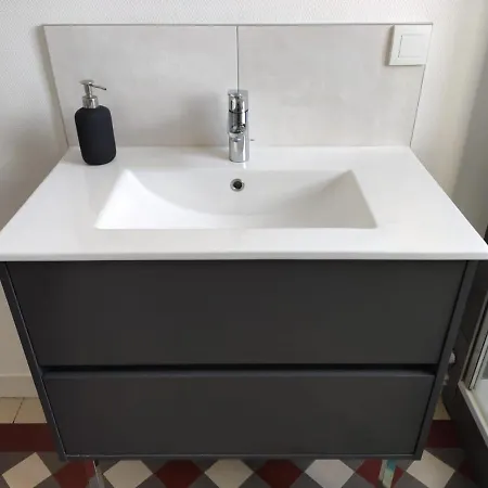 Appartement 1-6 Pers Situe Entre Les Ponts Saumur Exterior foto